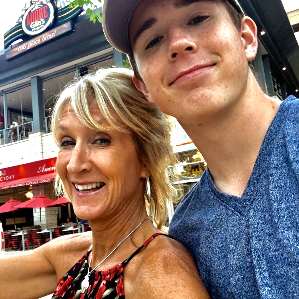 Meet your Posher, Tina